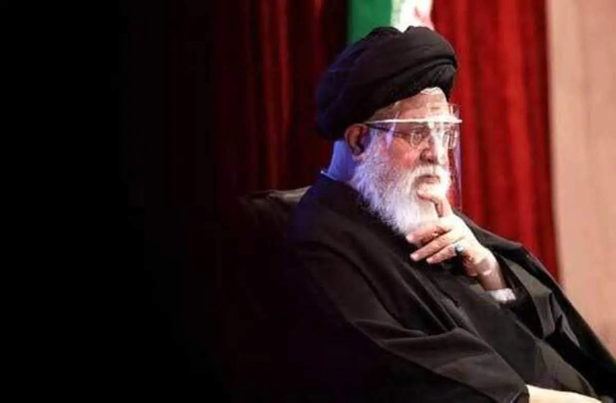 علمالهدی: مردم ما نمیتوانند حتی یک سیب بخورند