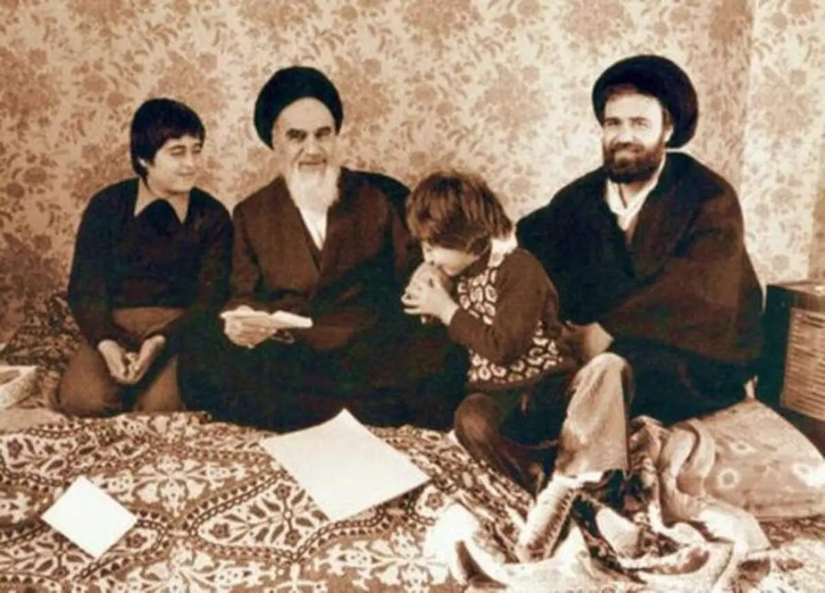 امام خمینی چقدر به نوه‌هایش عیدی می‌داد؟