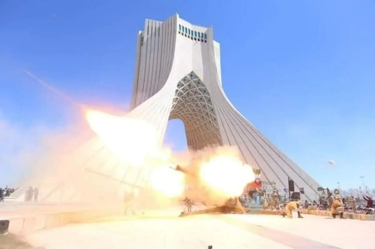 مراسم شلیک توپ در میدان آزادی تهران در لحظه تحویل سال + تصاویر