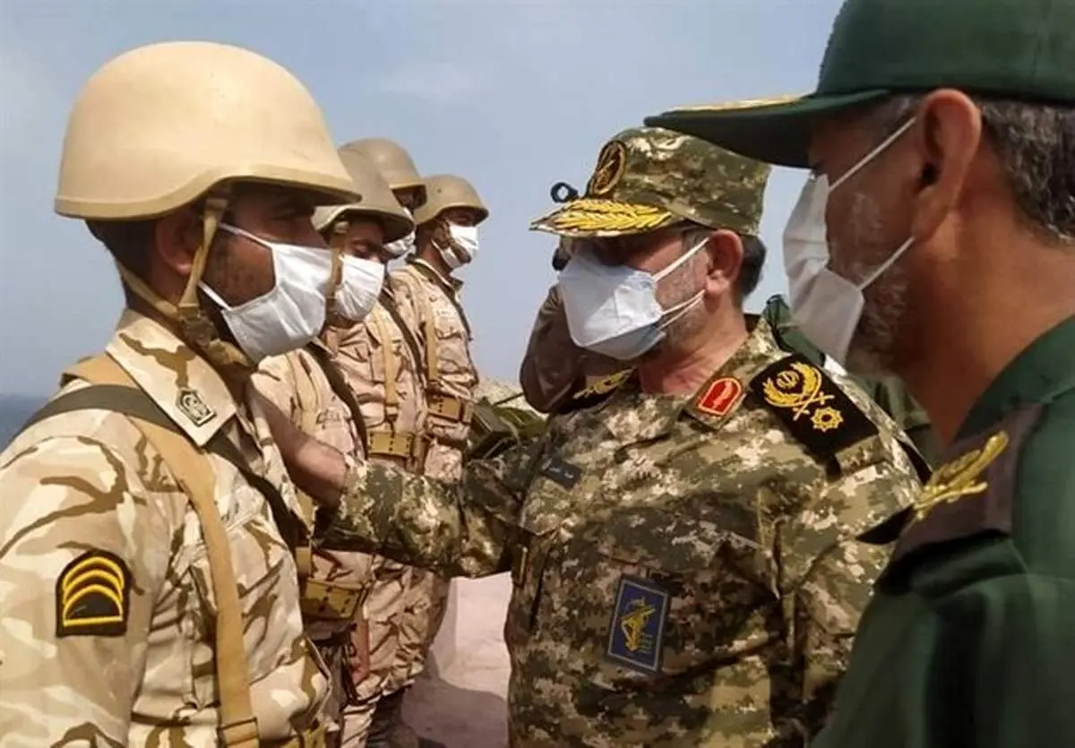 هشدار فرمانده نیروی دریایی سپاه به دشمنان: آماده مقابله با هر تهدیدی هستیم