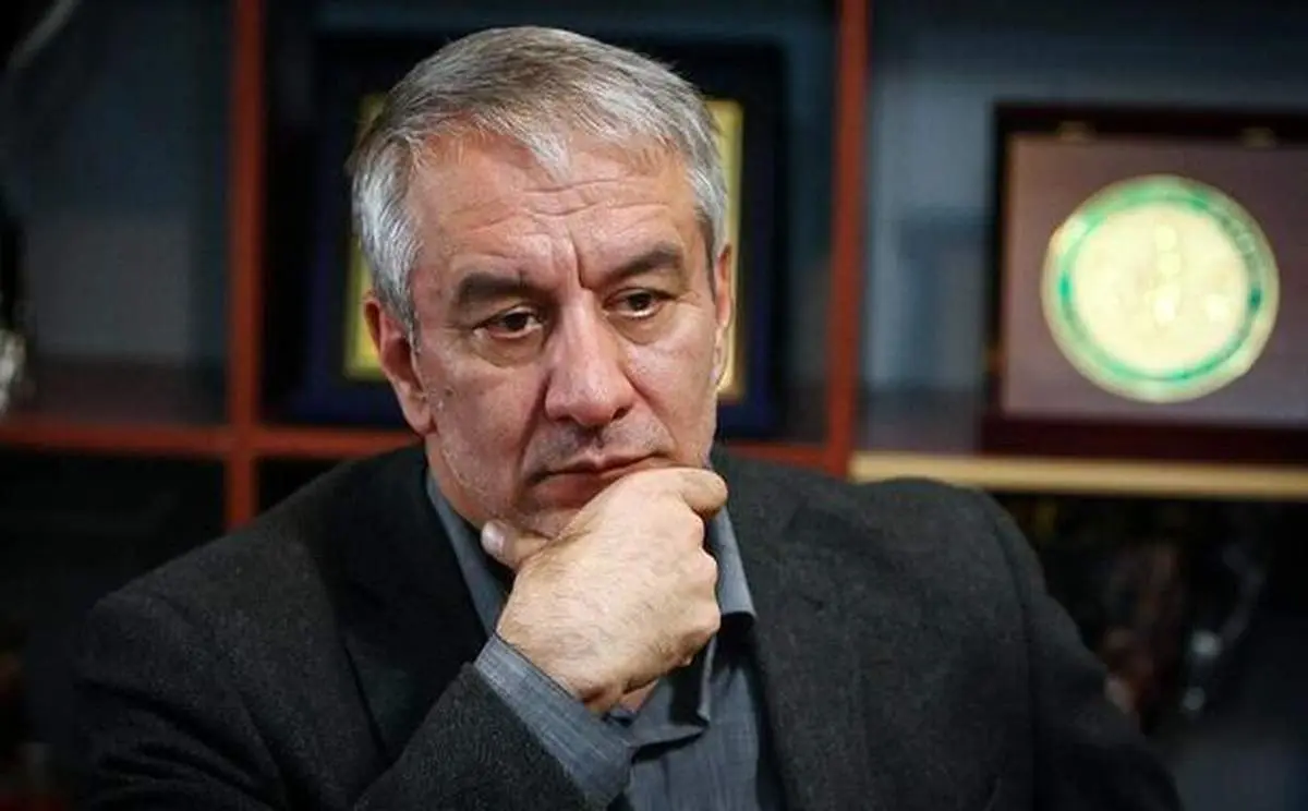 با مرد خنده فوتبال ایران در ۱۴۰۰؛ کفاشیان از علی کریمی و بایدن میگوید!