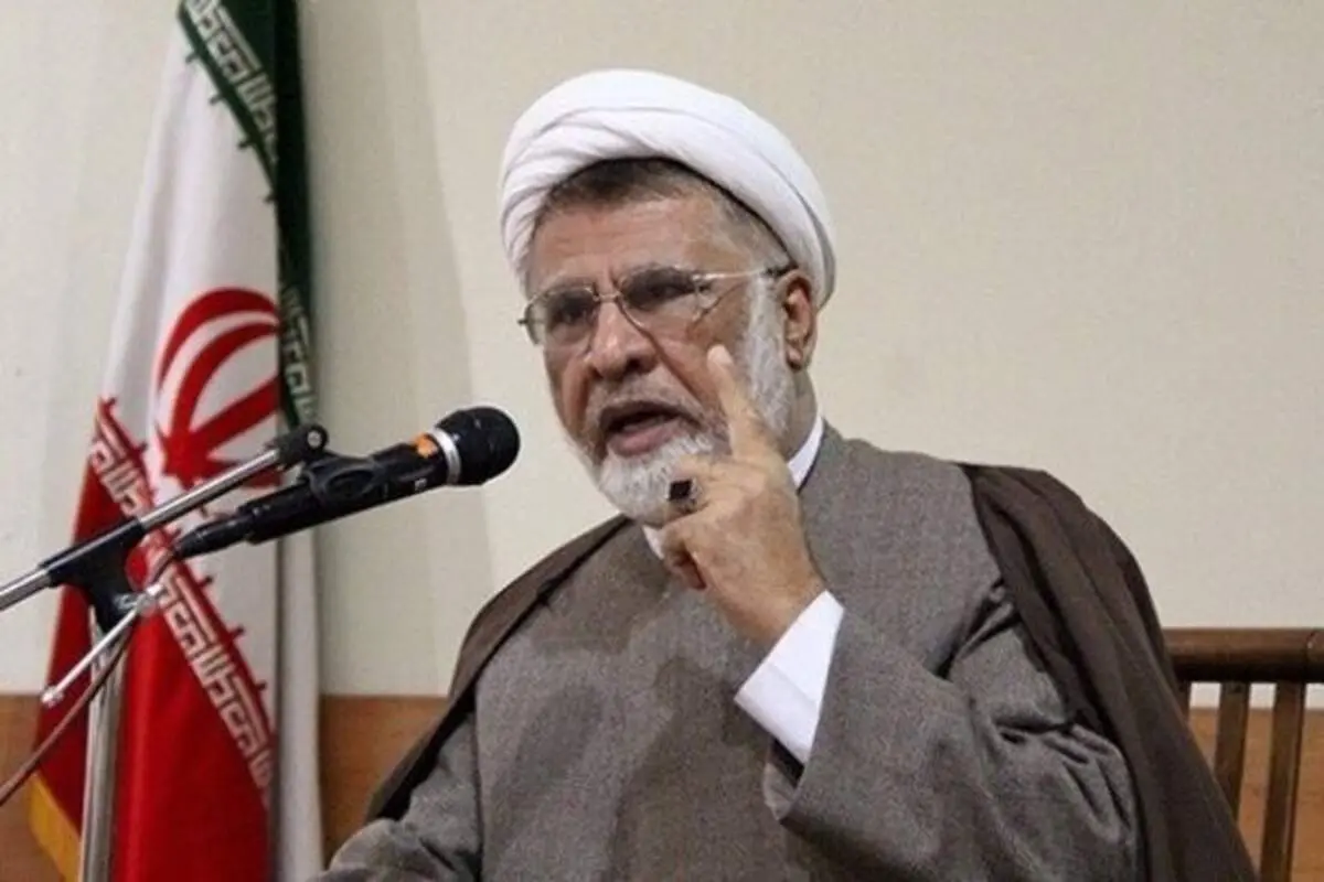 انتقادات تند روحانیِ اصلاح طلب: جامعه ایران قارونی شده است نه قرآنی