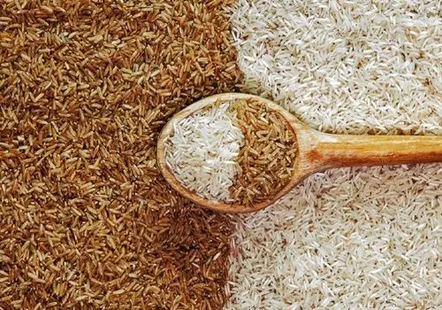 نکات مهم درباره برنج قهوه‌ای و سفید که باید بدانید
