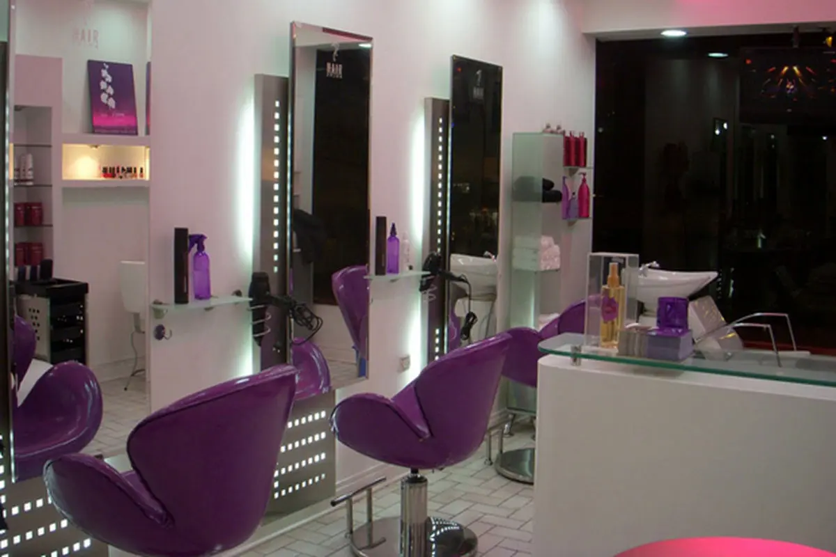 دو آرایشگاه زنانه ده‌ها نفر را به کرونا مبتلا کردند