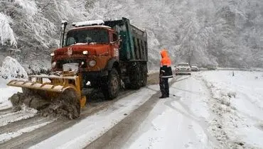 جاده‌های ۹ استان زیر بارش برف و باران