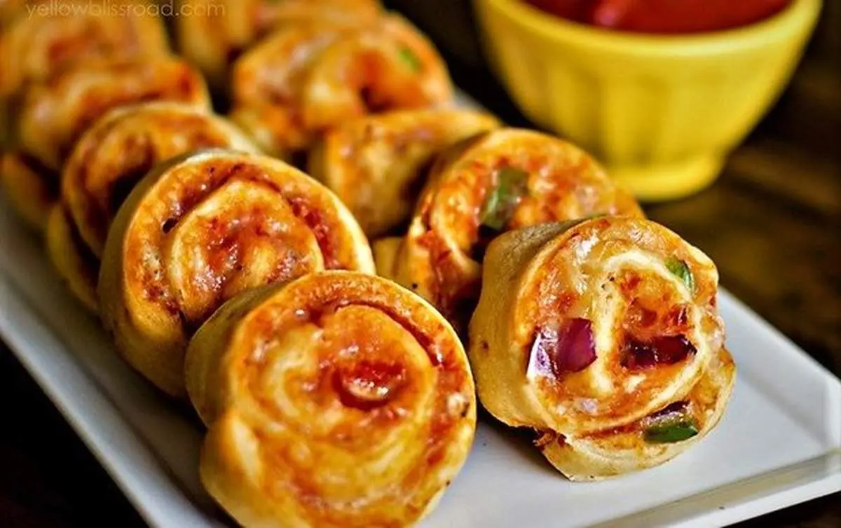 طرز تهیه پیتزا چرخی فینگر فود خوشمزه