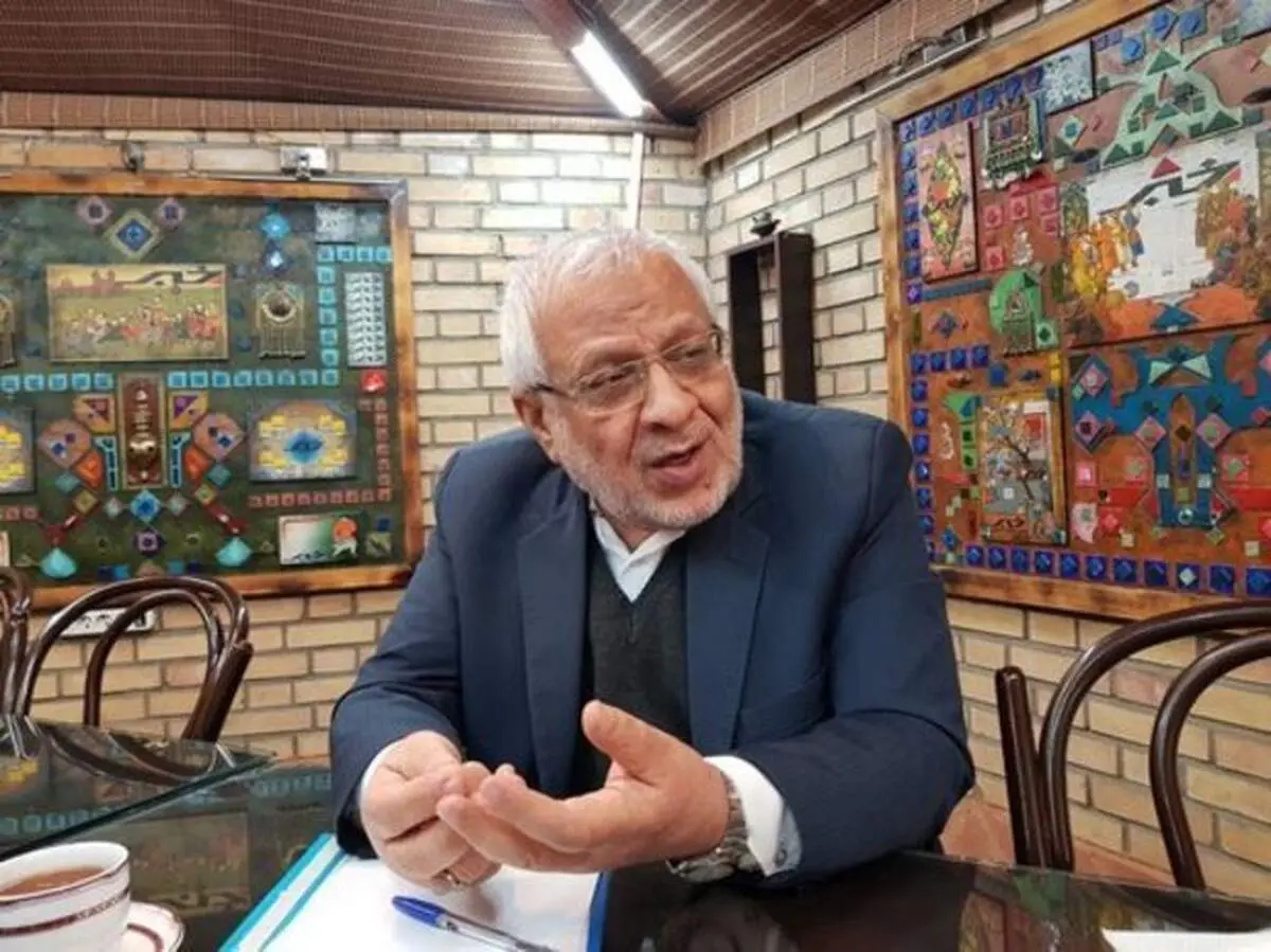 کنایه‌های بادامچیان به کاندیدا‌های نظامی انتخابات ۱۴۰۰ / نظرسنجی‌ها به نفع رئیسی است