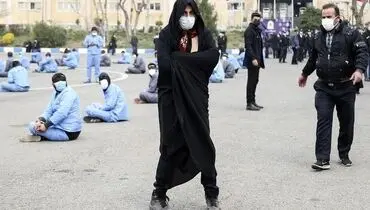 دستگیری یکی از اوباش با پوشش زنانه! +عکس