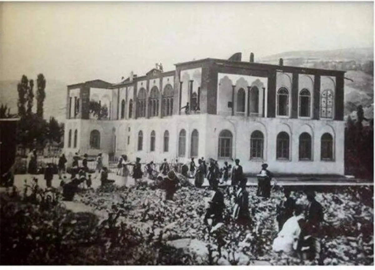 خانه‌ای که ساختش ۳٠ سال طول کشید