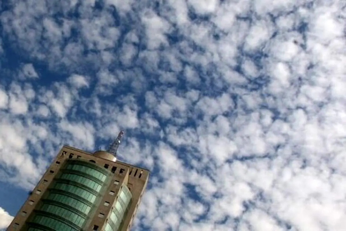 کیفیت هوای تهران پاک است