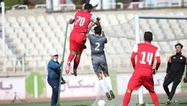 پرسپولیس در نخستین بازی سال ۱۴۰۰ به پیروزی رسید