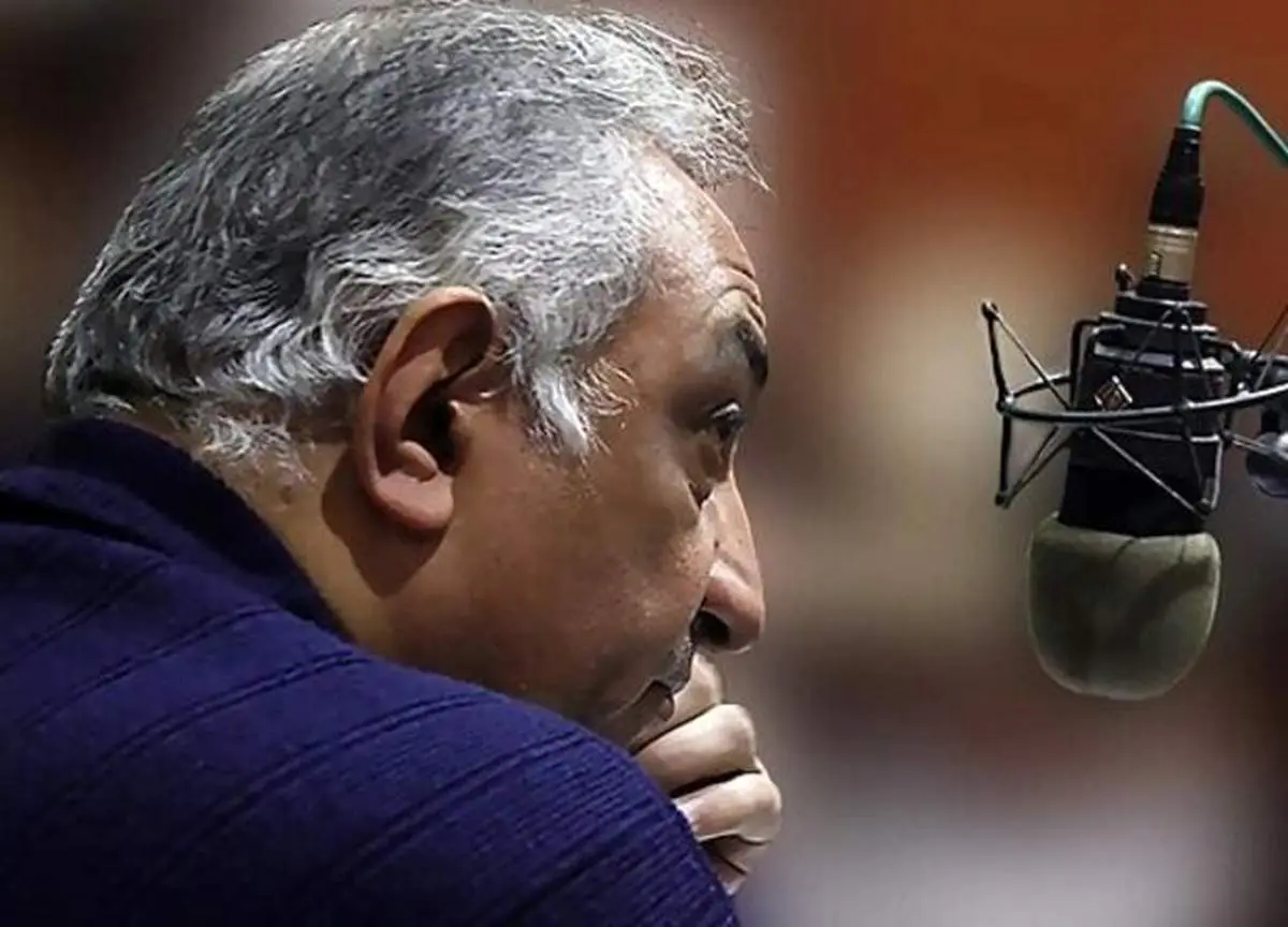 خاکسپاری احمد گنجی در قطعه هنرمندان