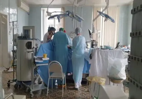 آتش‌سوزی در ساختمان شهرداری هشتگرد بر اثر برخورد صاعقه+ فیلم