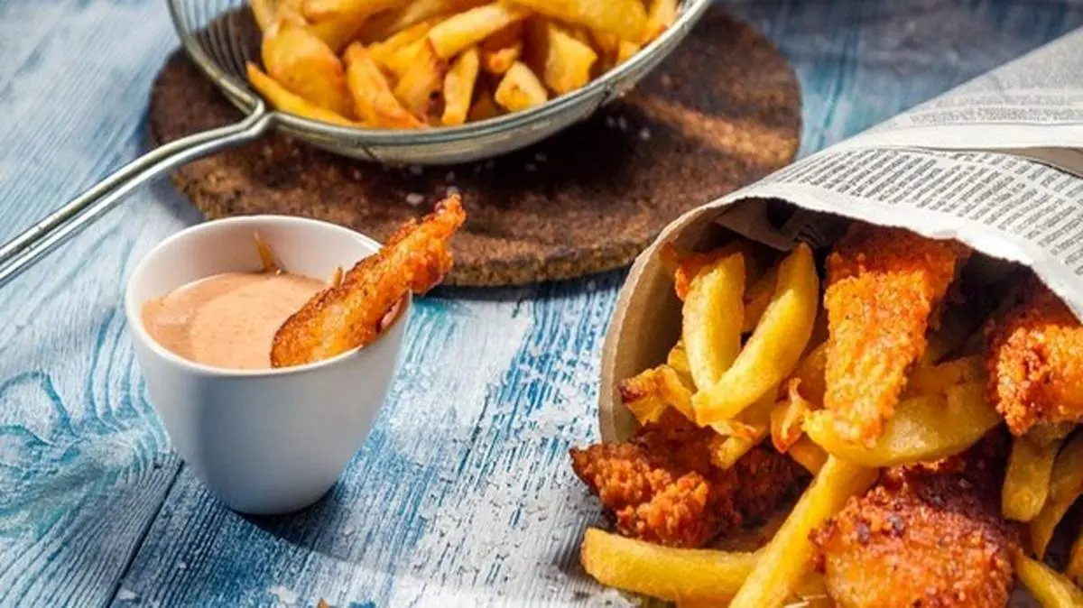 طرز تهیه ژیبابا یا خوراک مرغ و چیپس