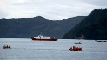 برخورد دو کشتی در اندونزی؛ ۱۷ نفر مفقود شدند