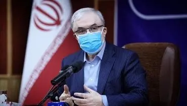 نمکی: رهبر انقلاب تاکید کردند که واکسن ایرانی می‌‌زنند/ اجازه ندادیم صف مرغ برای دارو تشکیل شود