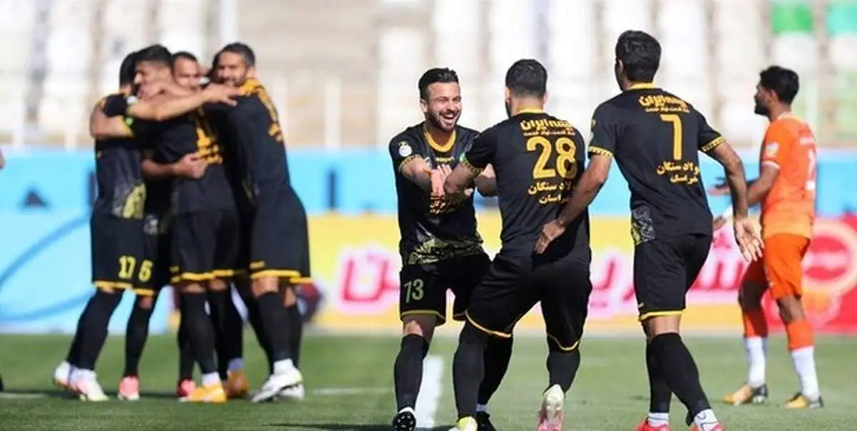 هفته نوزدهم لیگ برتر| سپاهان جای پرسپولیس را در صدر گرفت