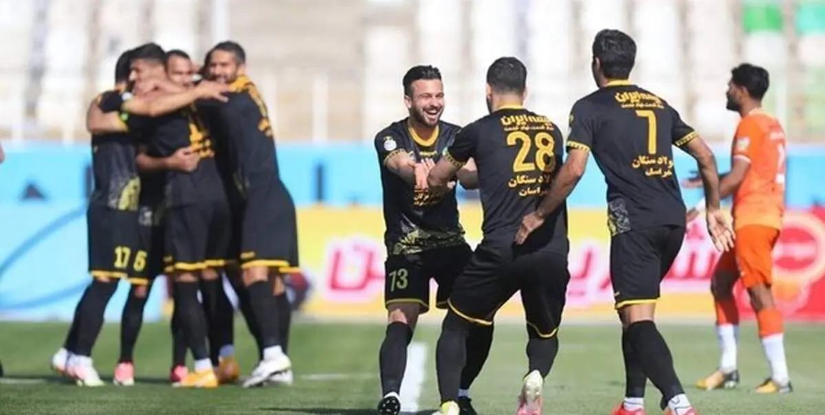 هفته نوزدهم لیگ برتر| سپاهان جای پرسپولیس را در صدر گرفت
