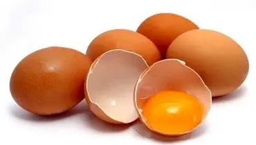چرا نباید تخم مرغ خام مصرف کنید؟

