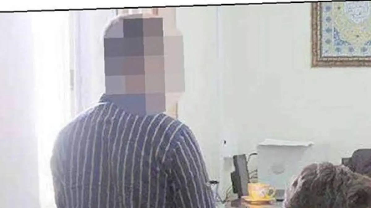 نابینا شدن مرد حجره دار بعد از درگیری با مشتری