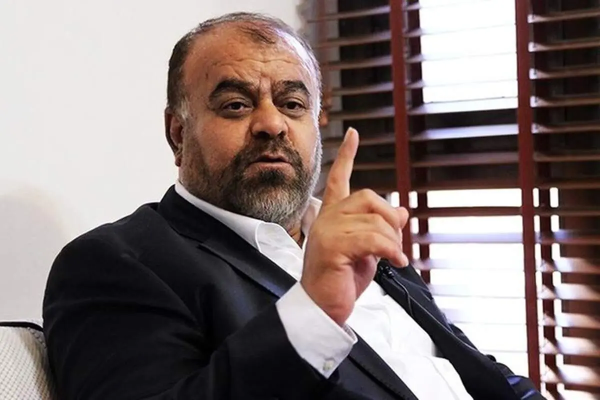 رستم قاسمی: احمدی نژاد خود به دنبال کاندیداتوری در انتخابات ریاست‌جمهوری است