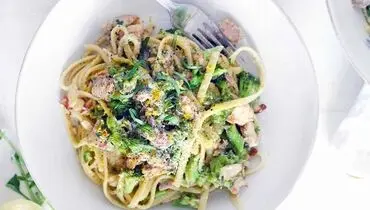 طرز تهیه نودل خامه ای سبزیجات