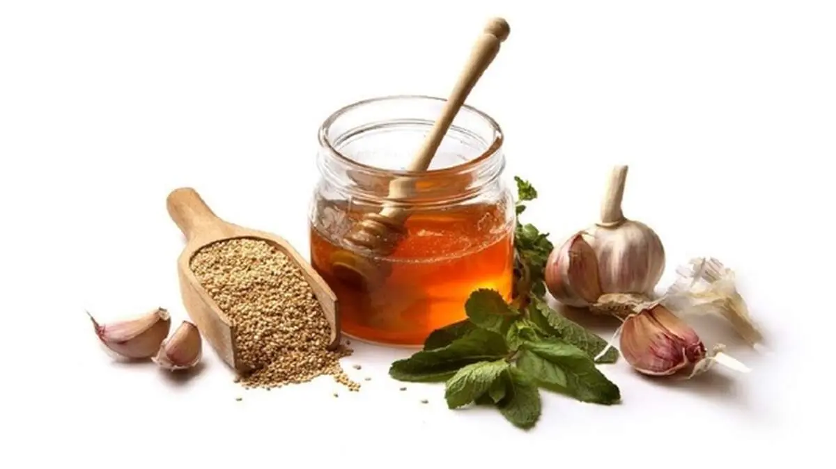 ۵ ماده غذایی برای درمان‌های خانگی
