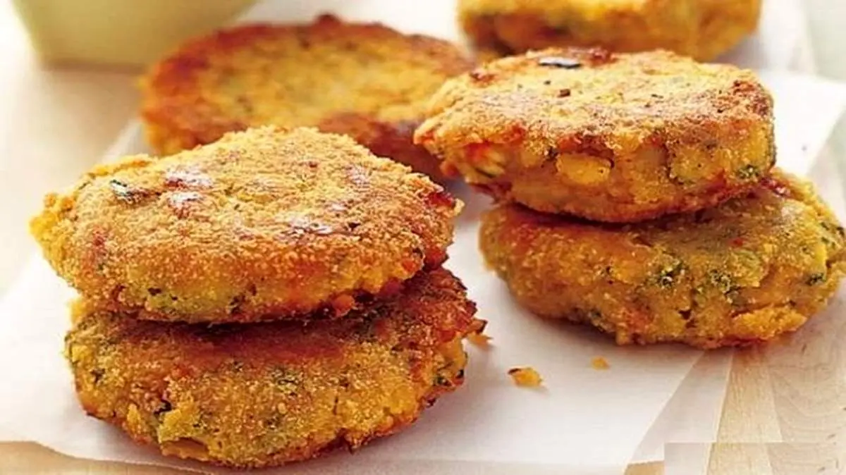 طرز تهیه کوکو سیب زمینی با برنج
