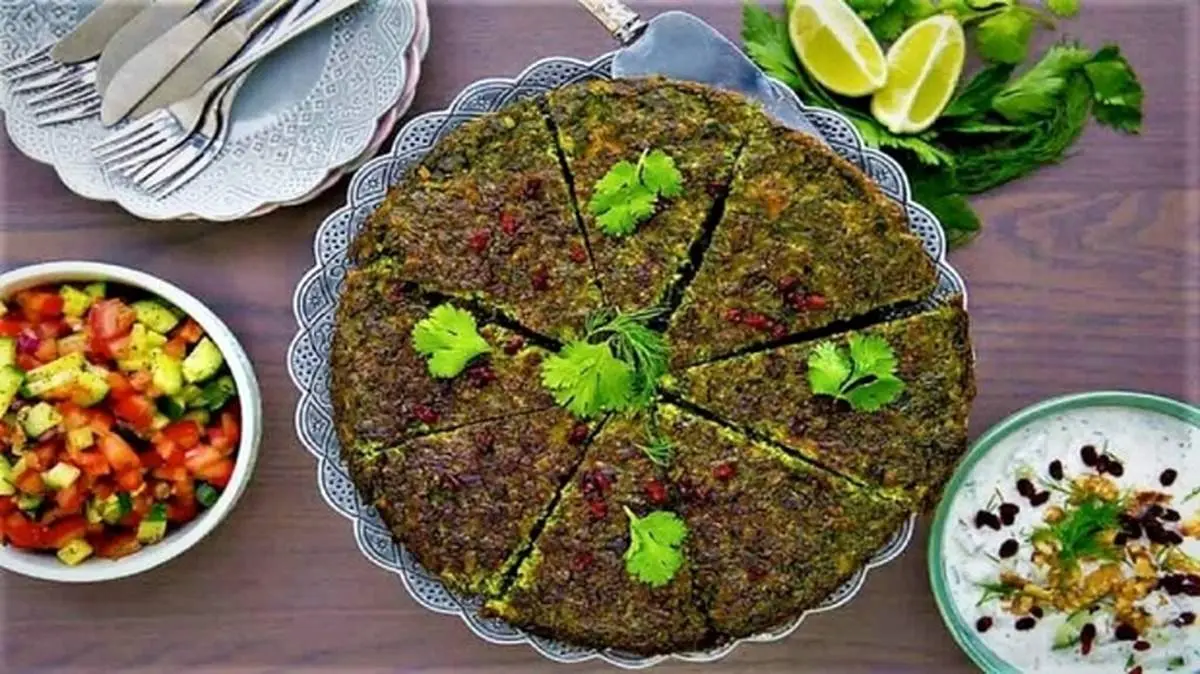 طرز تهیه کوکو سبزی خوشمزه در فر و ماهیتابه