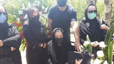 محسن قاضی مرادی در قطعه هنرمندان آرام گرفت + تصاویر