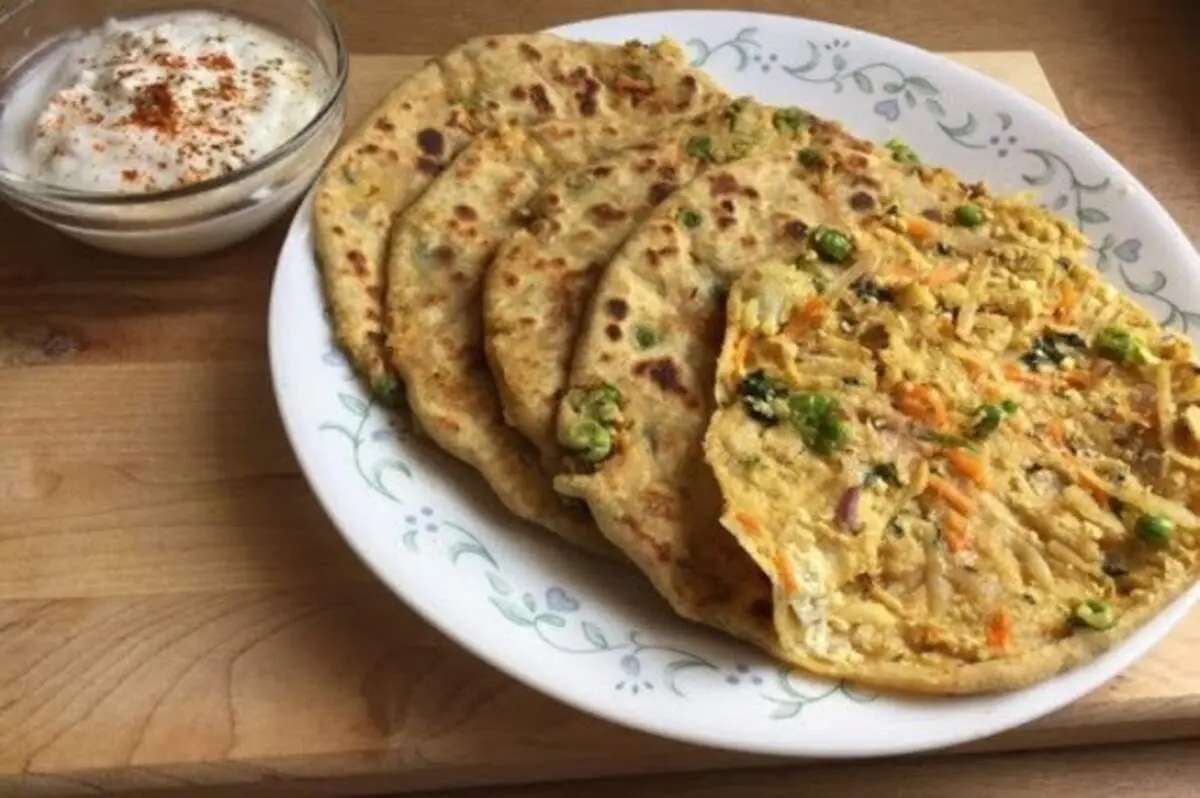 طرز تهیه پاراتای سبزیجات خوشمزه + فیلم