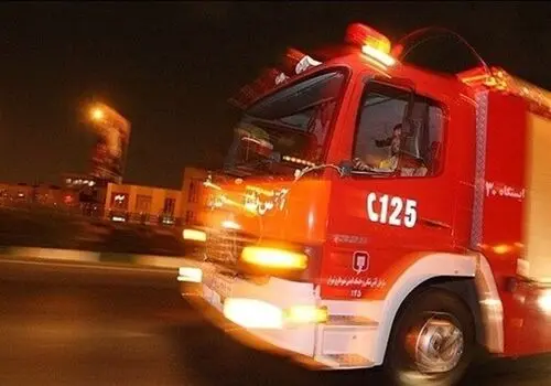 آتش‌سوزی در ساختمان در حال ساخت در غرب تهران