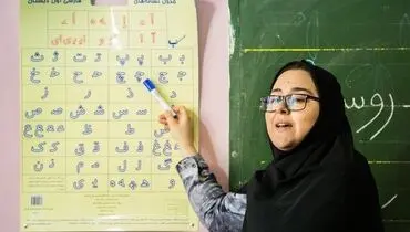 تبدیل وضعیت ۳۰ هزار نفر از مشمولان قانون استخدام حق‌التدریسیها و نهضتی ها