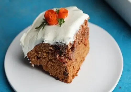 طرز تهیه کیک هویج کافی‌شاپی در خانه


