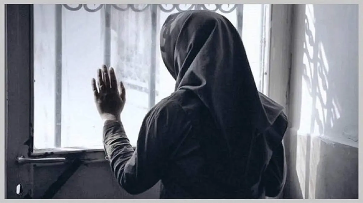 زن جوان: آشنایی در فضای مجازی زندگی و آینده ام را به تباهی کشید