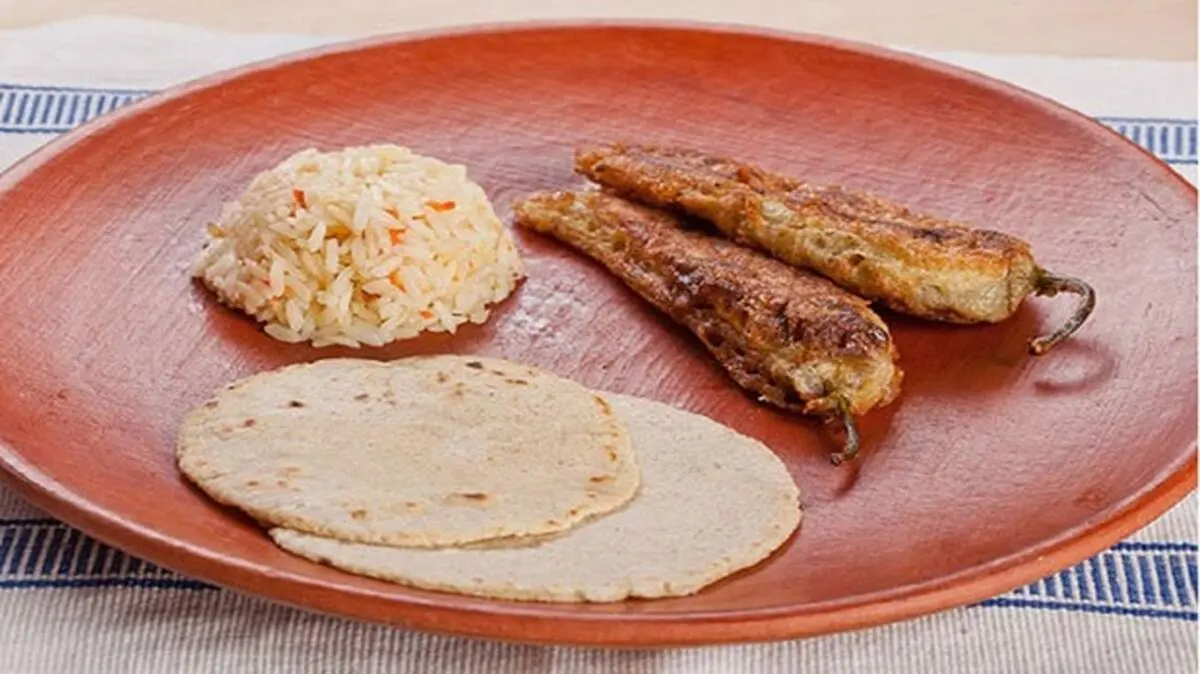 طرز تهیه فلفل شکم پر، غذای ساده مکزیکی