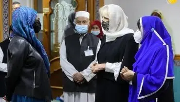 حجاب دوشس کورنوال، همسر ولیعهد انگلیس در مسجد + عکس