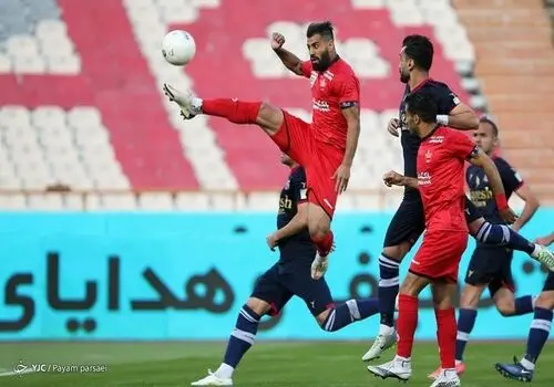 ستاره های پرسپولیس در لباس سربازی دیده شدند +عکس