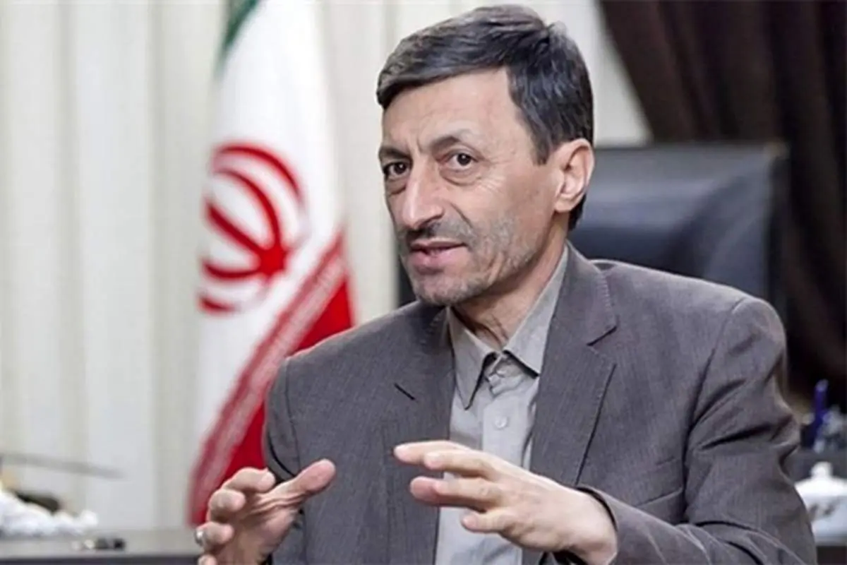 فتاح:اجاره فروردین ماه املاک تجاری بنیاد مستضعفان دریافت نمی‌شود