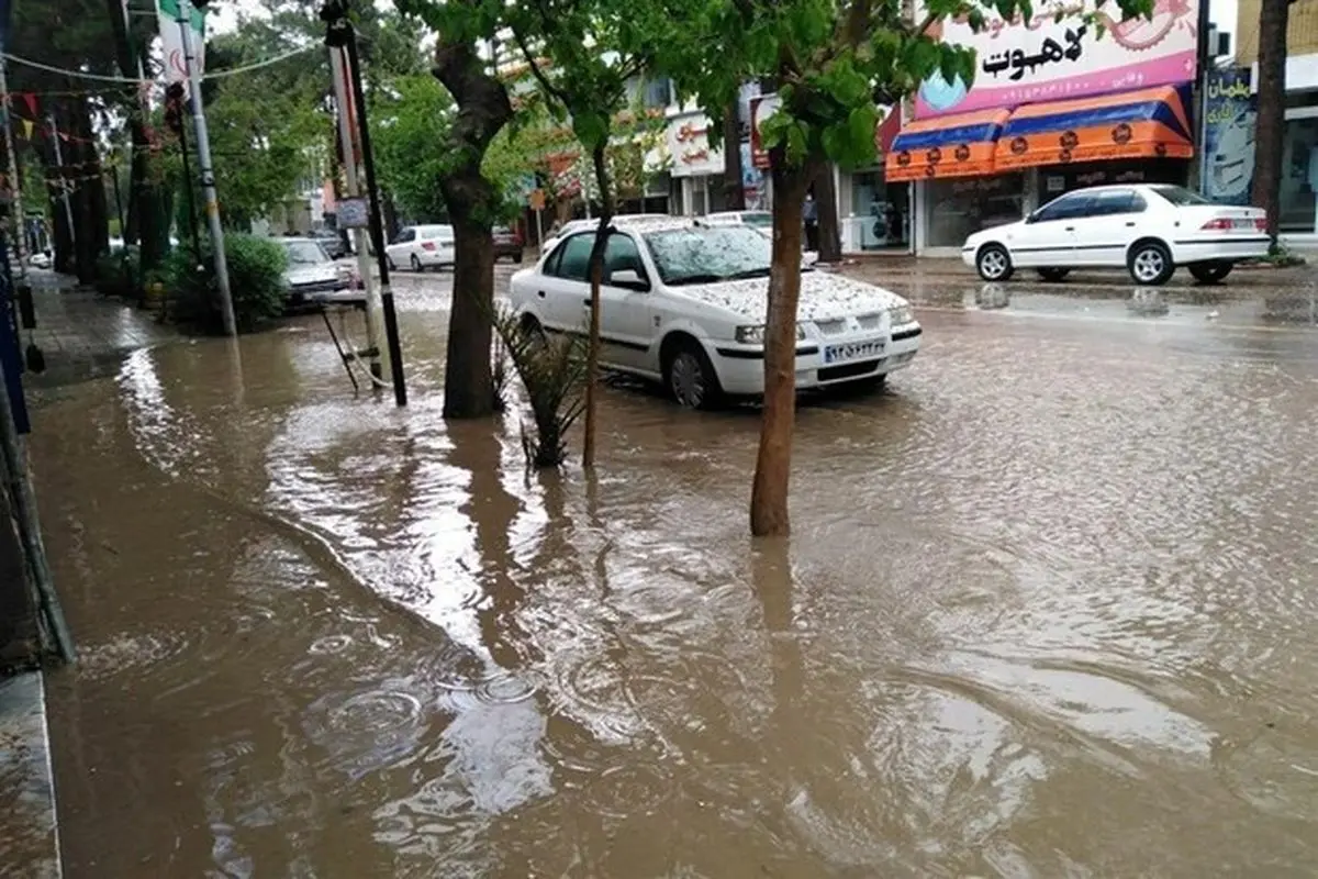 هواشناسی ایران ۱۴۰۰/۰۱/۲۱| بارش باران و تگرگ در ۲۳ استان