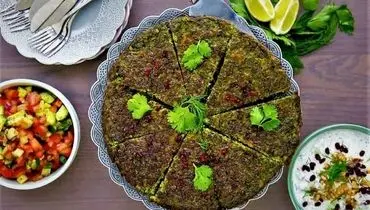 طرز تهیه کوکو خوشمزه کرمانشاهی با سبزی محلی