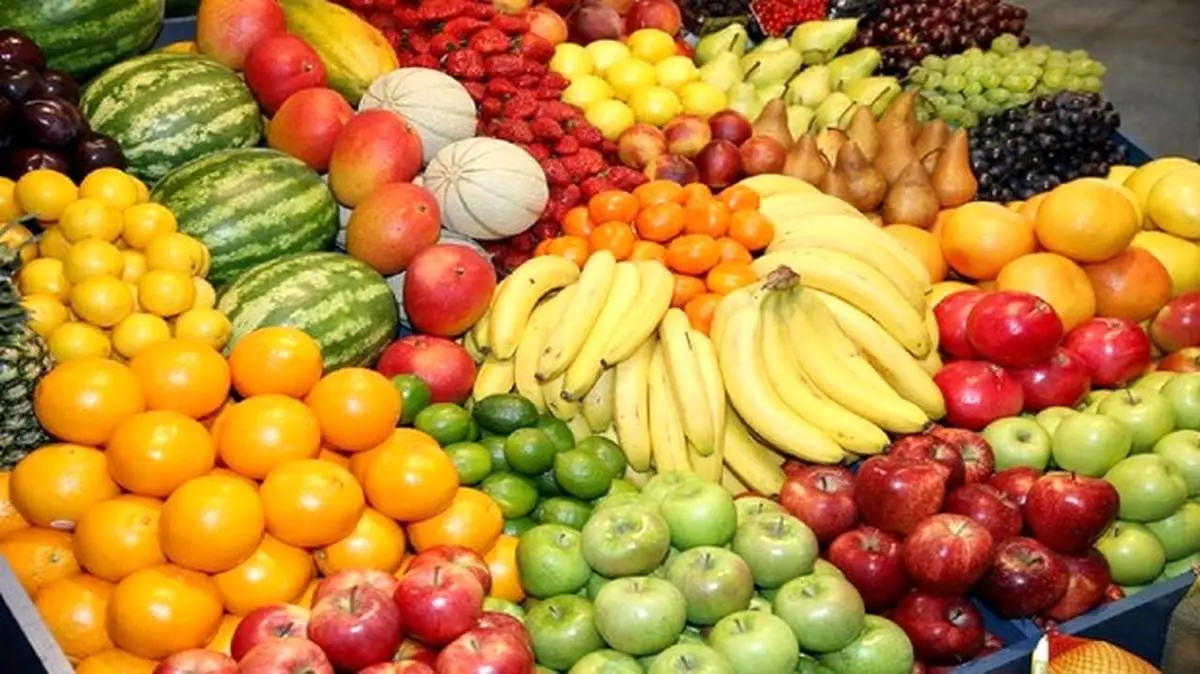 قیمت میوه و تره بار در بازار ۲۲ فروردین ۱۴۰۰ + جدول