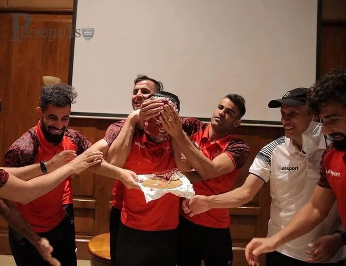 سورپرایز خشن بازیکن پرسپولیس! + عکس