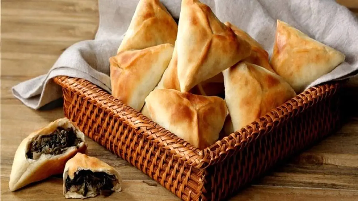طرز تهیه فطایر اسفناج با ادویه عربی