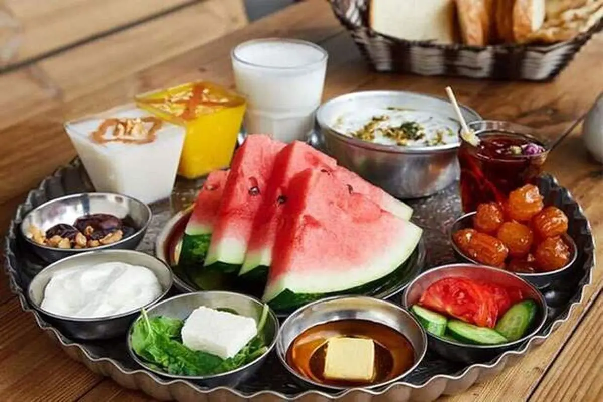 روزه خود را چگونه افطار کنیم؟