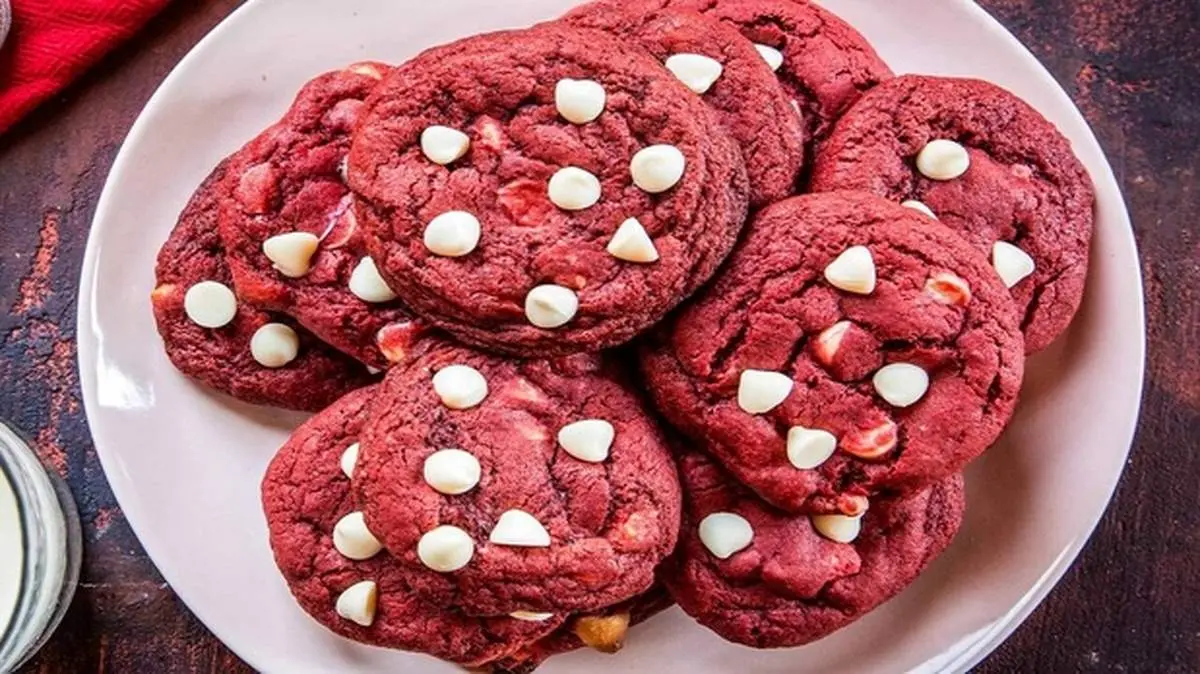 طرز تهیه کوکی ردولوت مغزدار