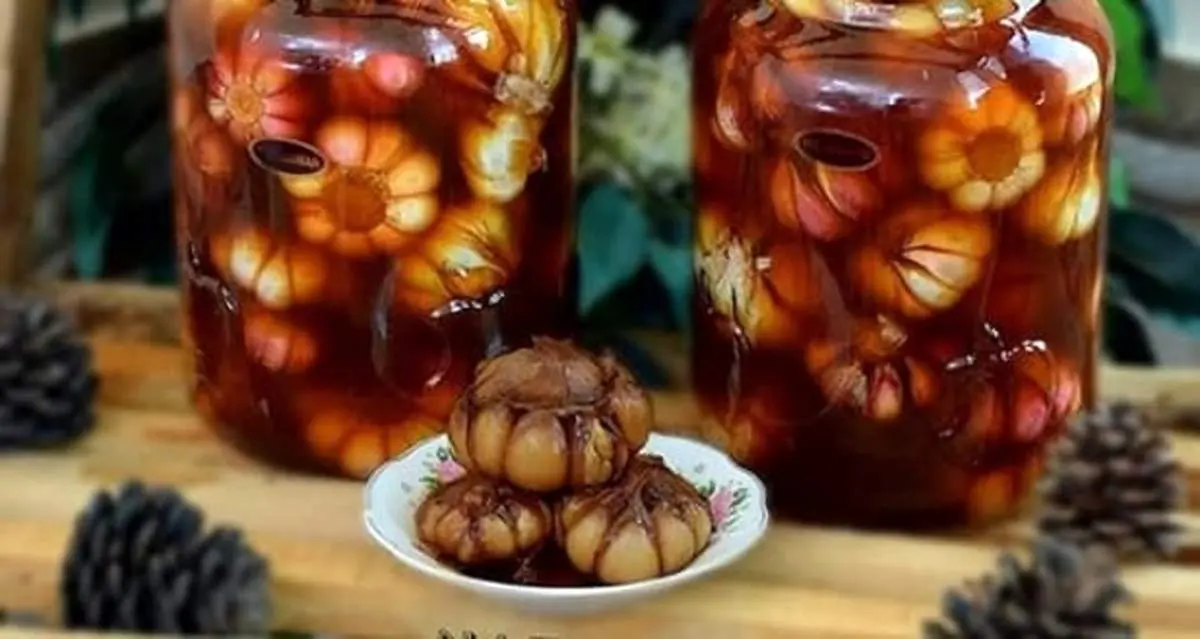 ۵ روش طلایی برای تهیه سیر ترشی خوشمزه