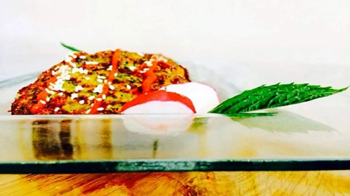 طرز تهیه کوکوى گوشت و سبزى