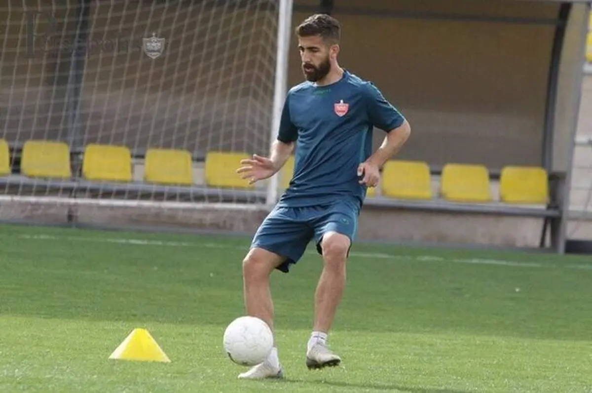 فرجی عازم هند شد