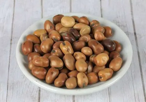 چرا باقالی بعد از پخت هم نرم نمی شود؟